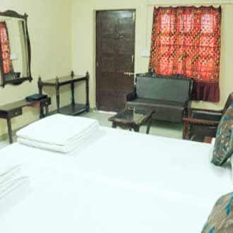 Royal Safari Camp- Bajana(30Km from Dasada), Dasada 3